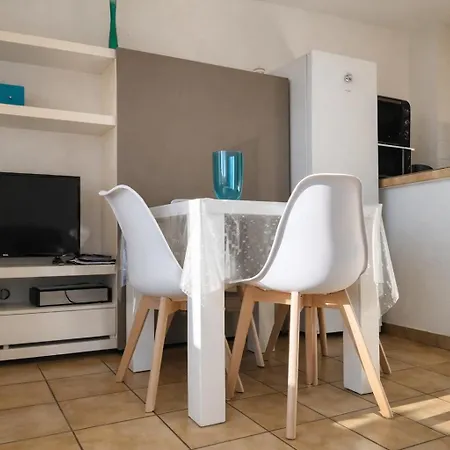 Climatise Malibu Village