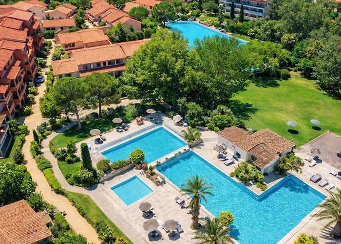 Climatise Malibu Village *